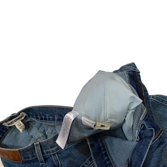 32 / Rivet & Thread High-Rise Jeans - Picture 4 of 6